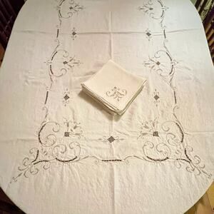 VTG Madeira Embroidered Cutwork Irish Linen Tablecloth 10 Napkins Set Natural